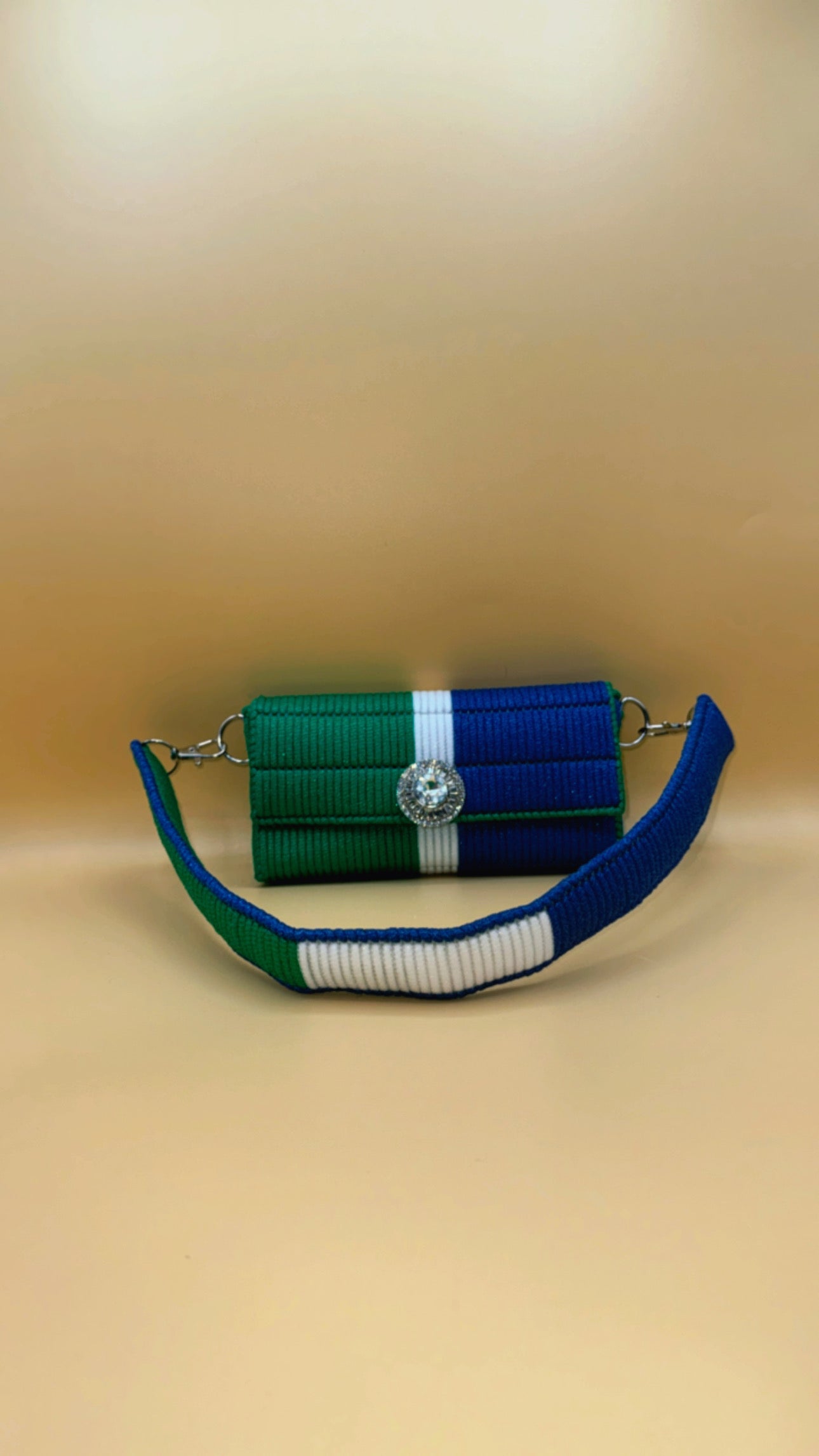 Phonecali- Rep Your Flag Edition