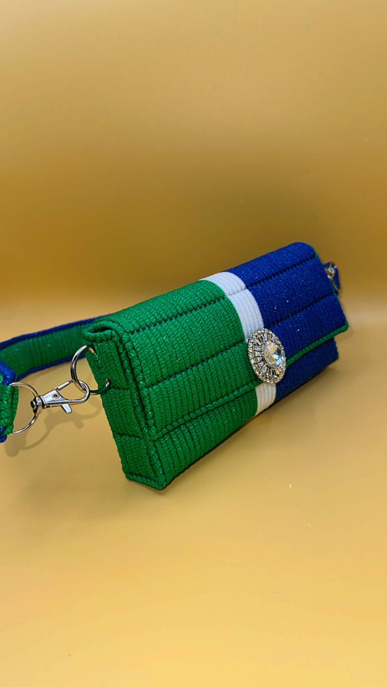 Phonecali- Rep Your Flag Edition